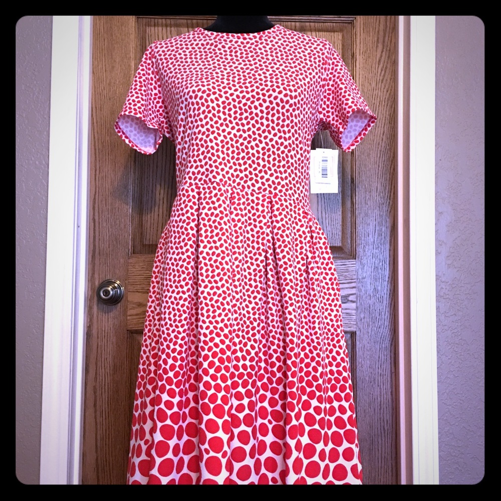 NWT ❤️ LuLaRoe Extra Large (XL) Amelia